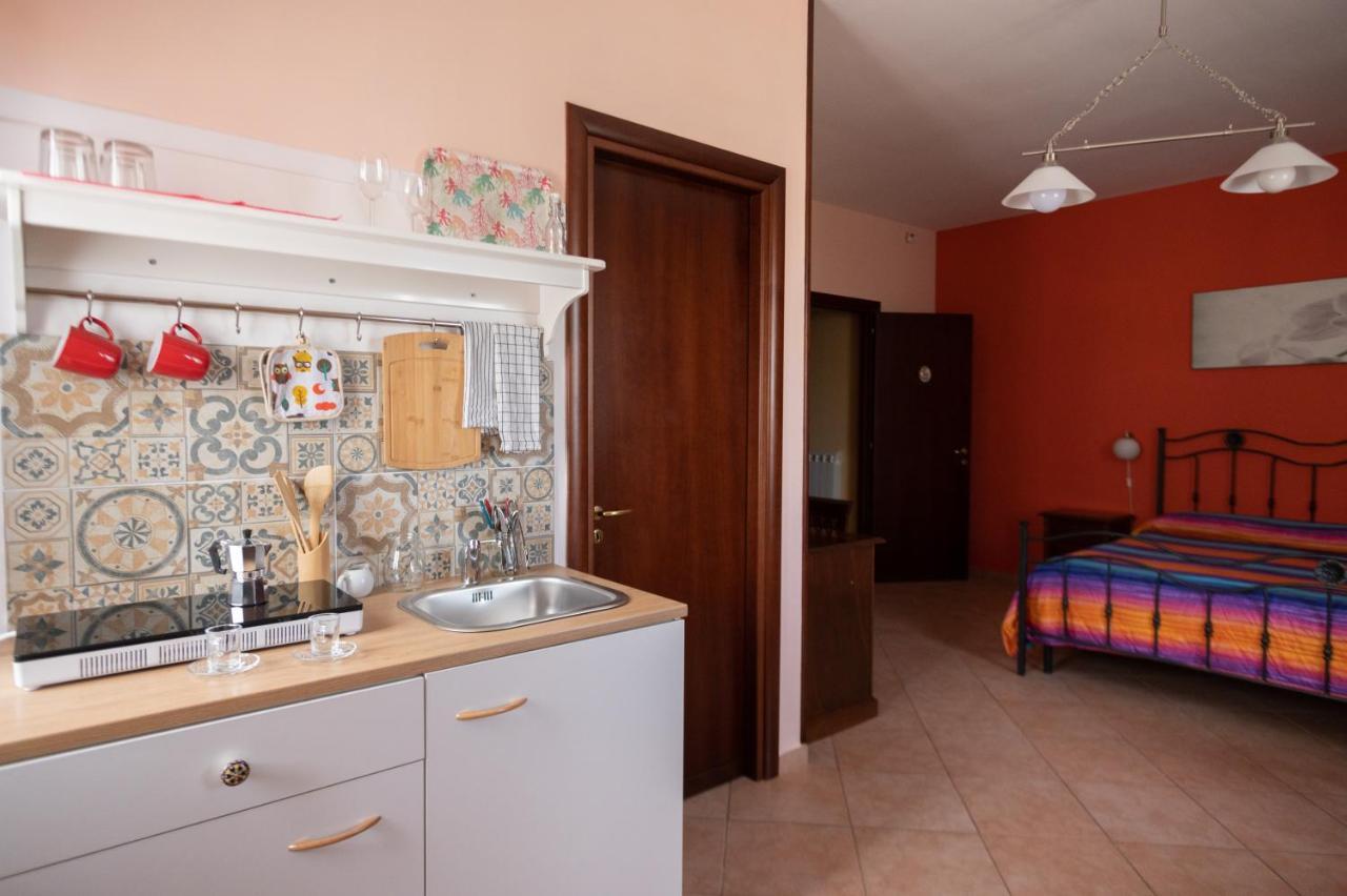 Antico Casale - Camere Con Angolo Cottura Agropoli Buitenkant foto