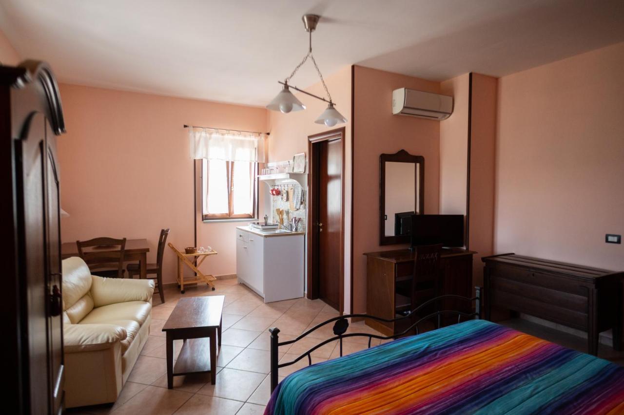 Antico Casale - Camere Con Angolo Cottura Agropoli Buitenkant foto